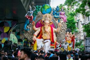DECODING INDIA – Festivals