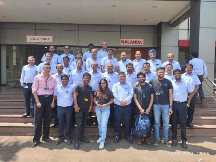 DimenZion3 corporate team group photo after a leadership workshop